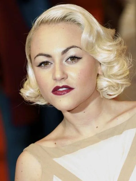 Jaime Winstone picture 1 of 1