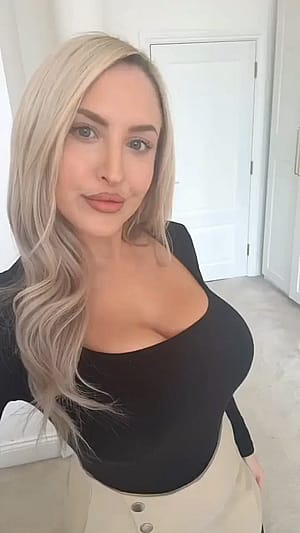 Emma Jones'