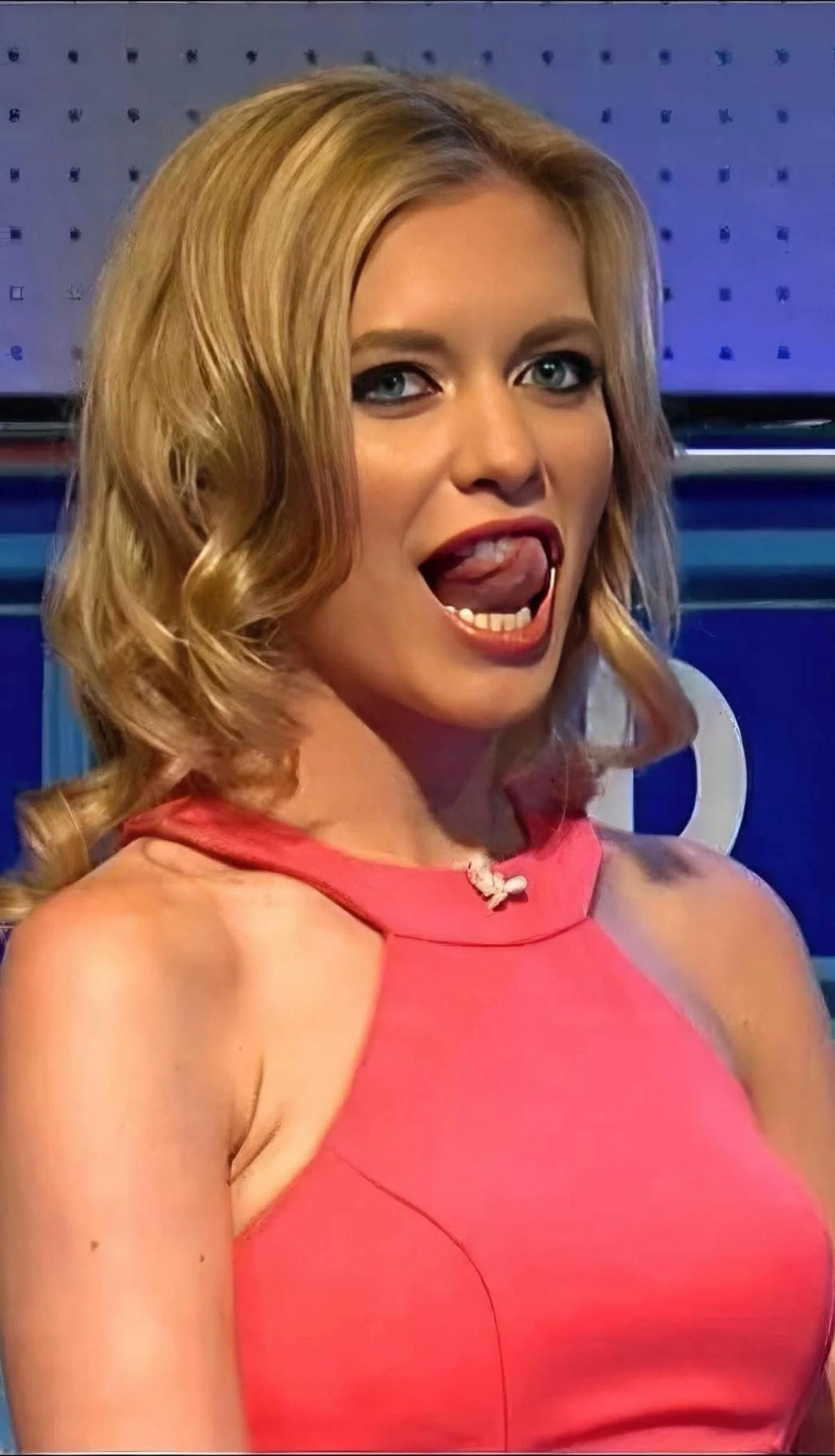 Rachel Riley picture 1 of 1