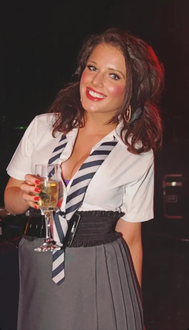 Classic Helen Flanagan picture 2 of 3