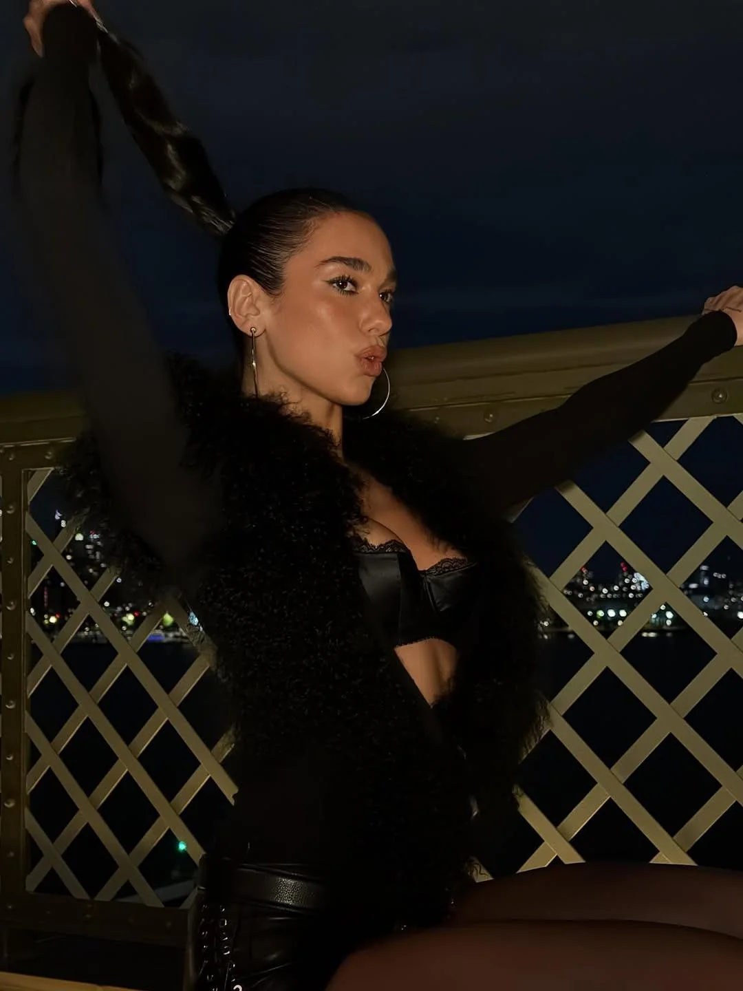 Dua Lipa picture 3 of 5