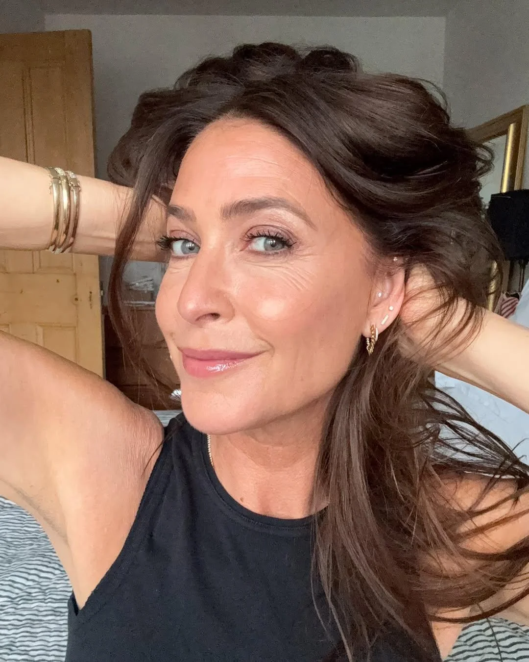 Lisa Snowdon picture 3 of 4