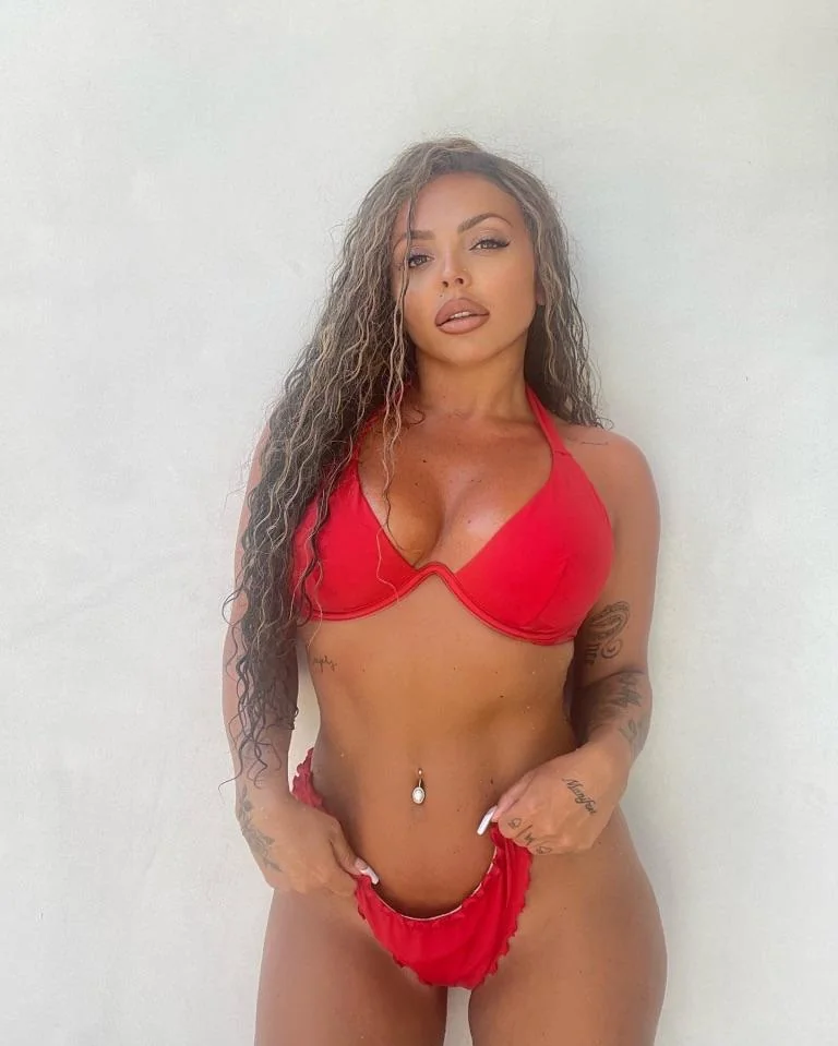 Jesy Nelson picture 1 of 3