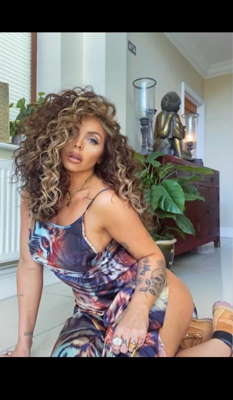 Jesy Nelson picture 3 of 10