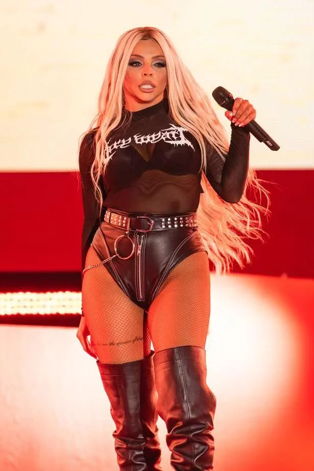 Jesy Nelson picture 4 of 10