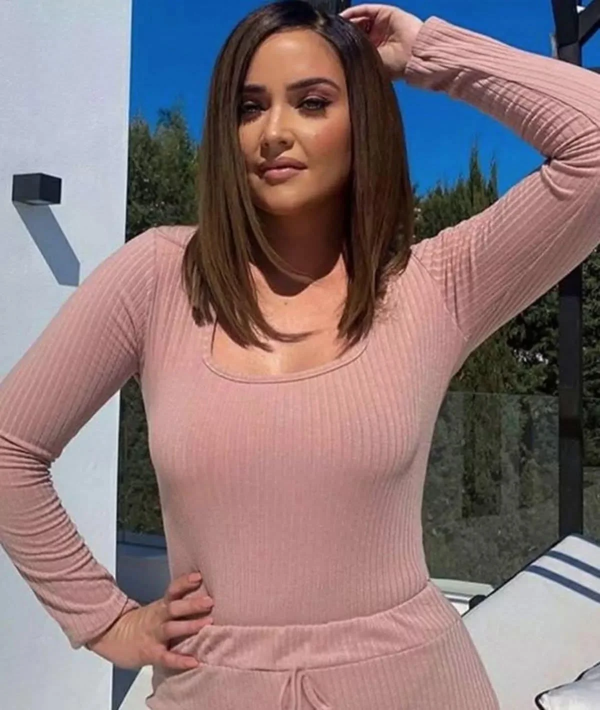 Jacqueline jossa picture 1 of 1