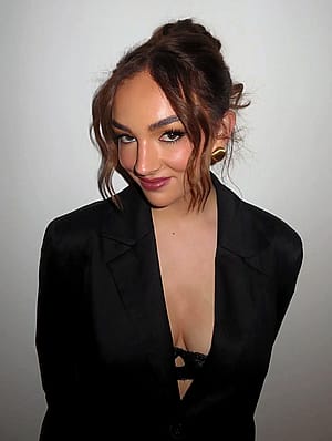 Isabelle Smith'