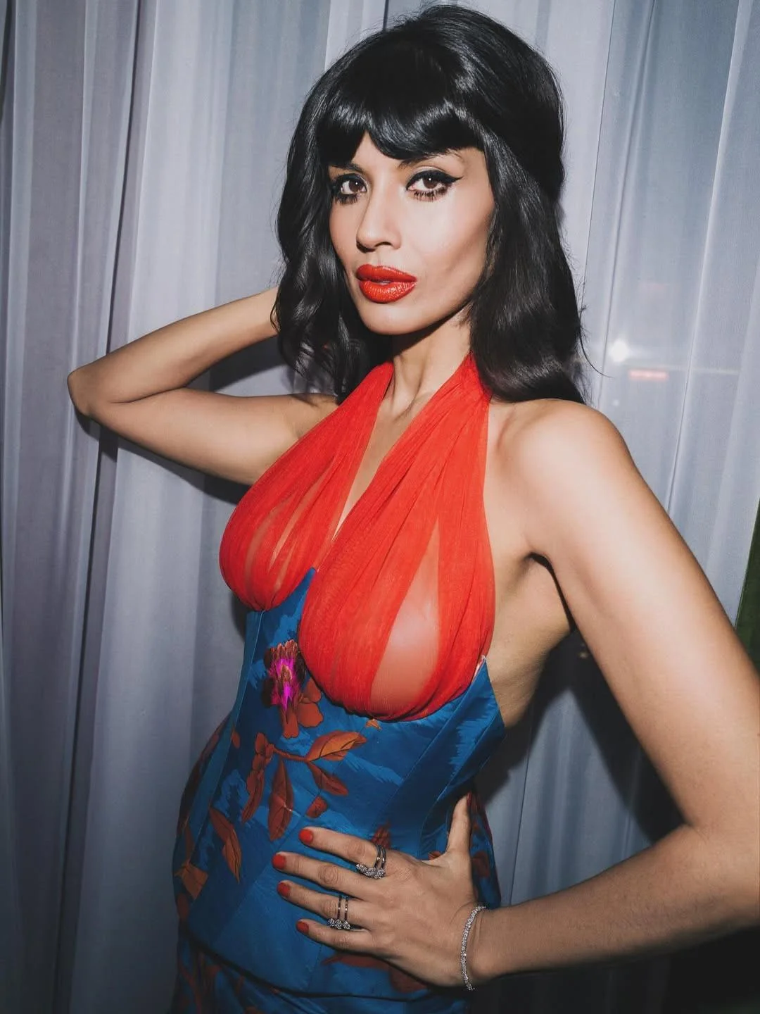 Jameela Jamil picture 1 of 4
