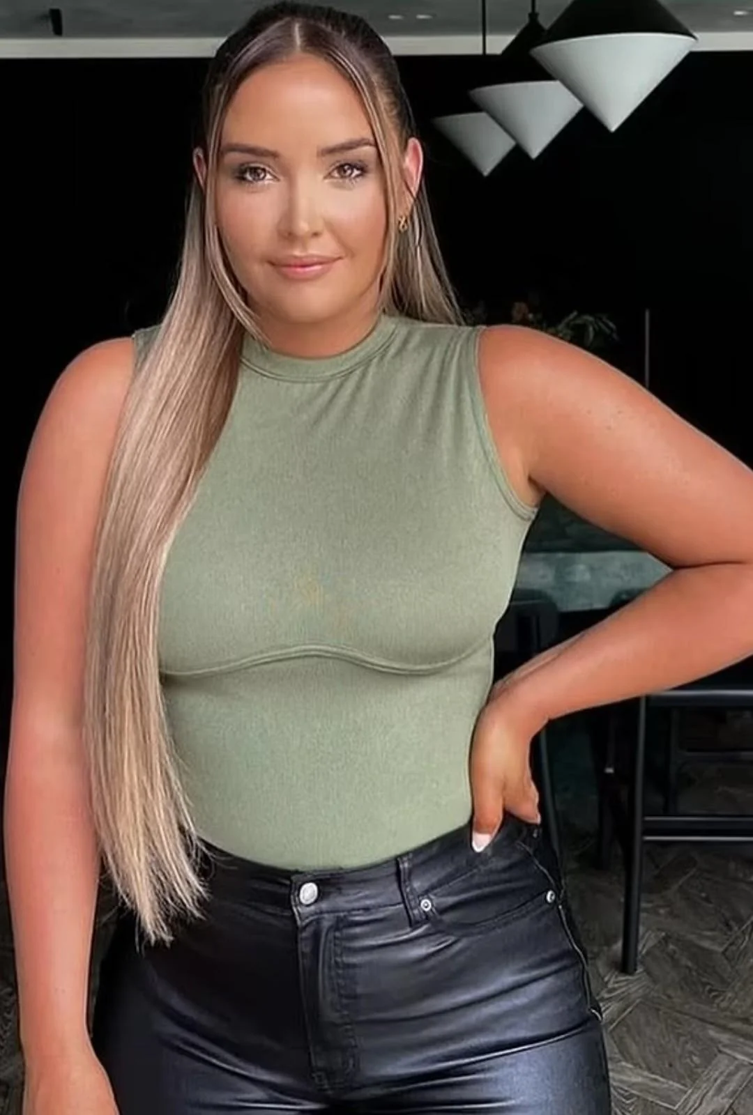 Jacqueline jossa picture 1 of 1