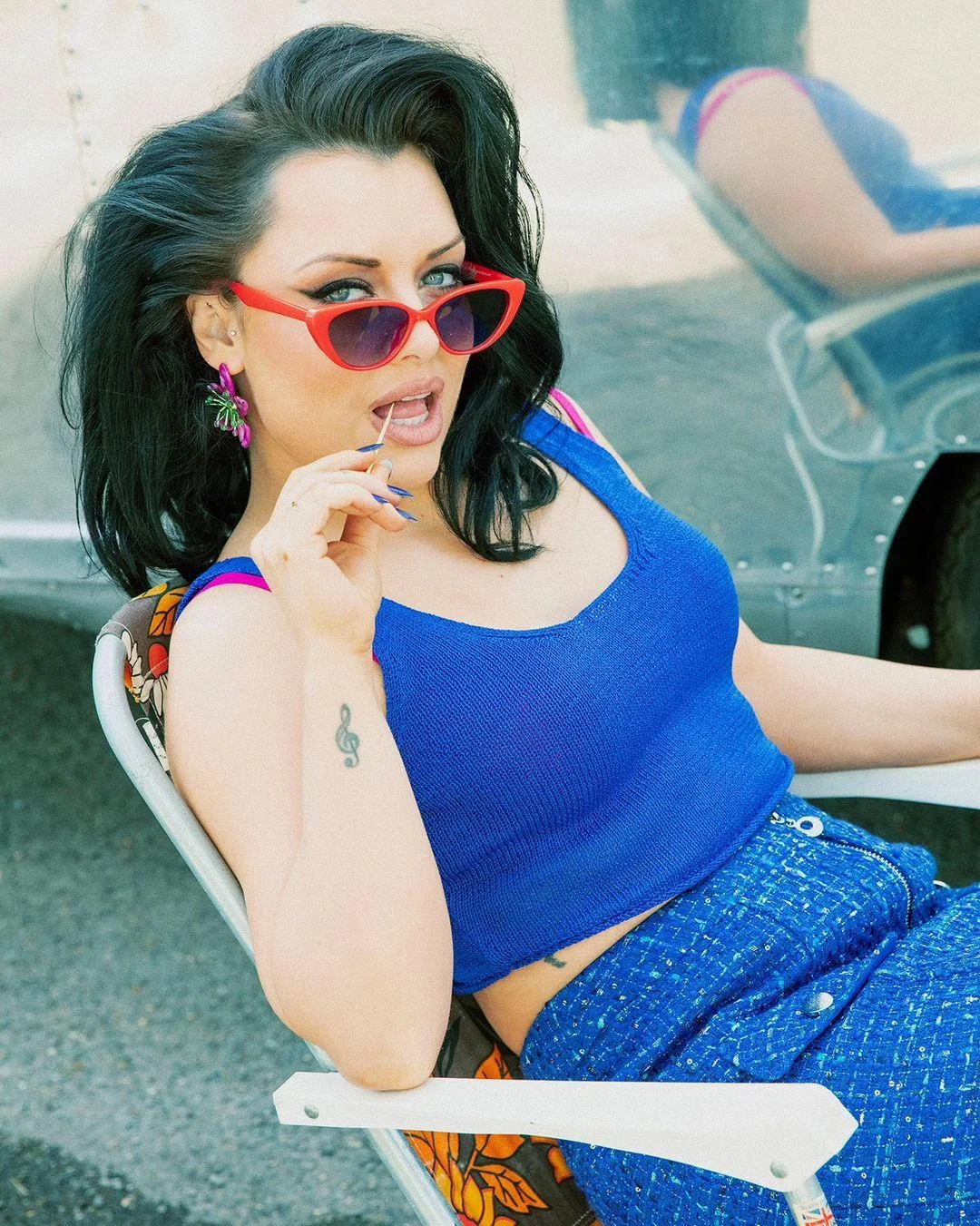 Shona McGarty picture 2 of 6
