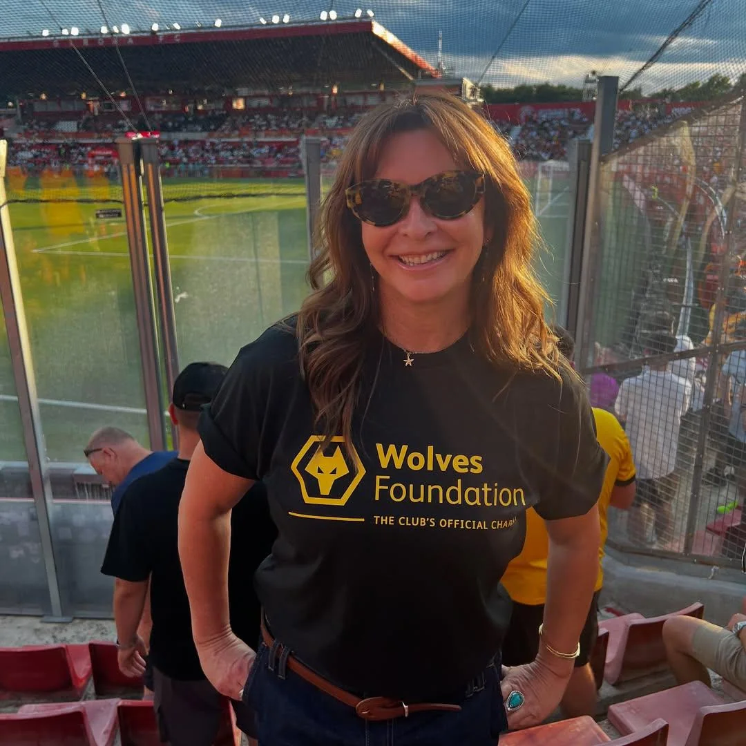 Suzi Perry picture 1 of 1