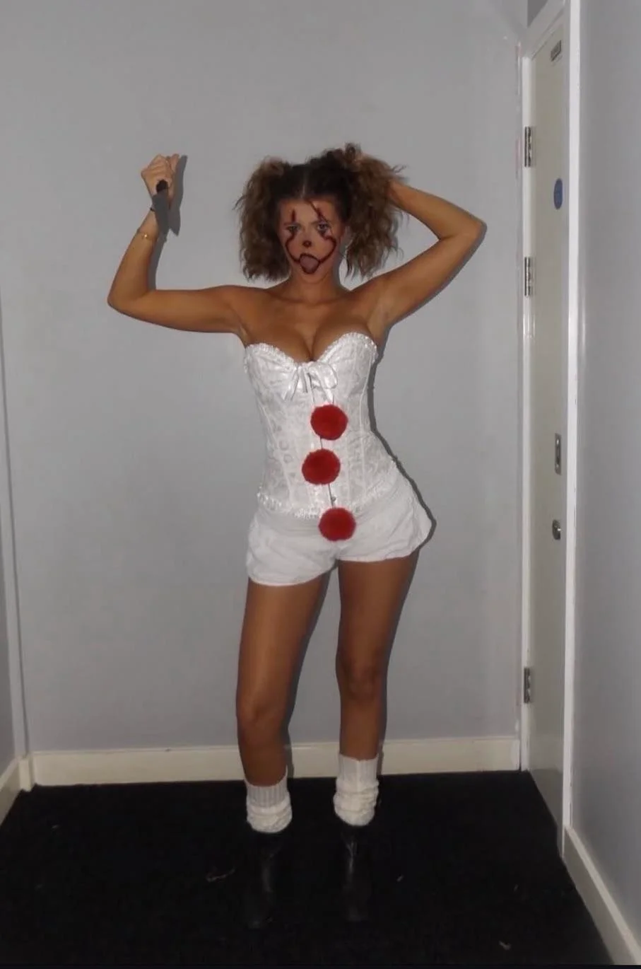 Darcey Draper picture 1 of 2