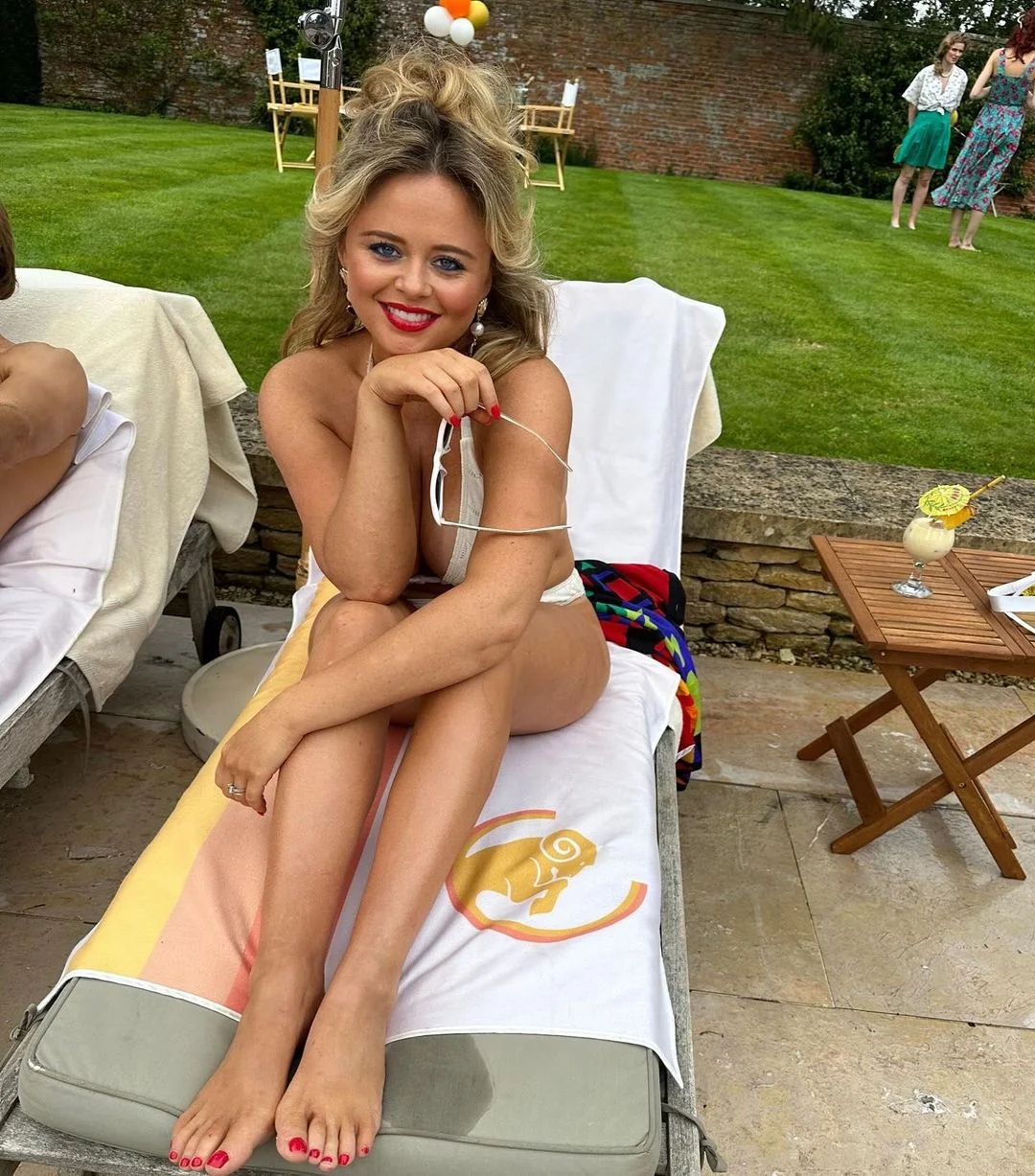 Emily Atack picture 1 of 4