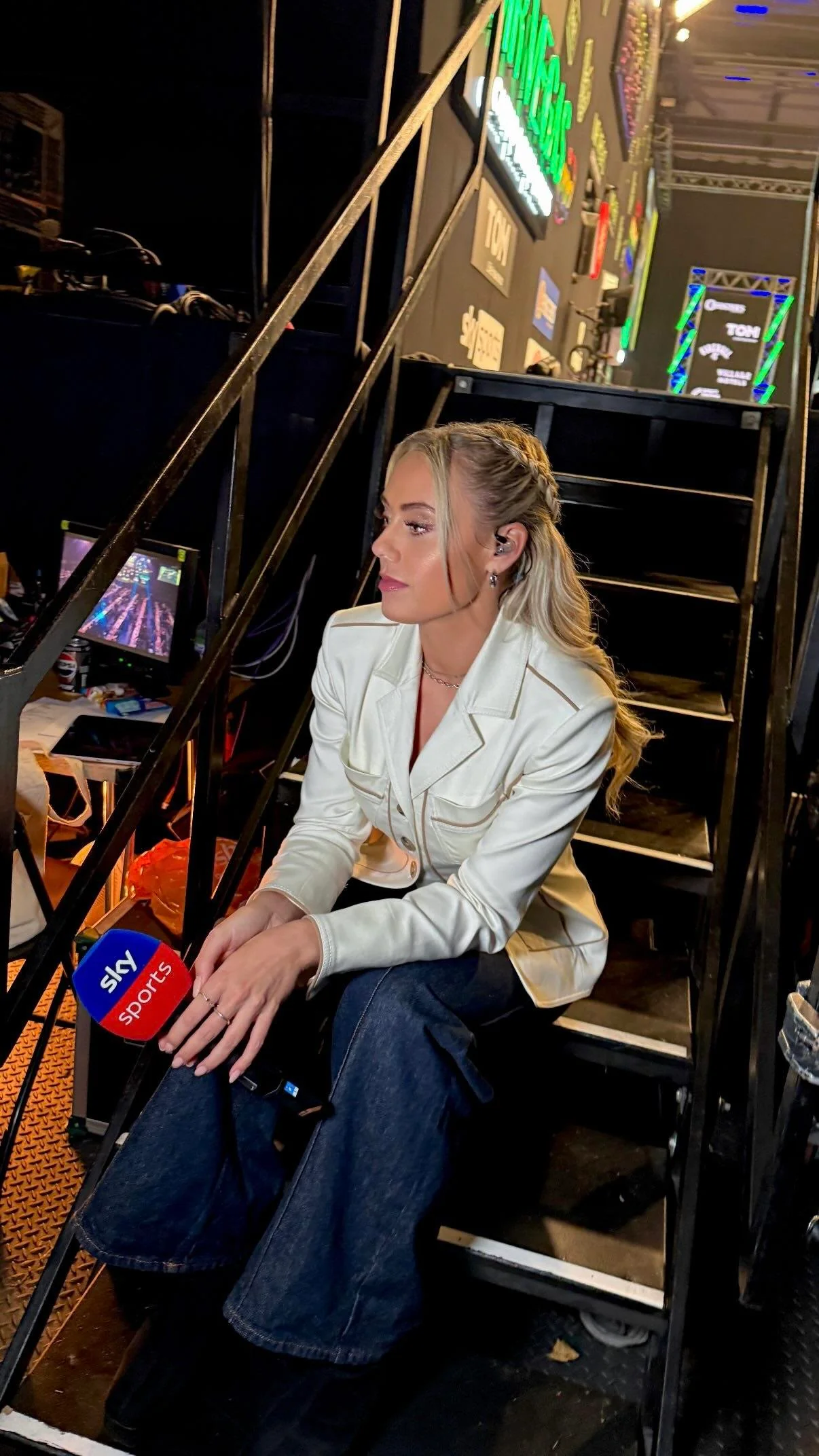 Emma Paton picture 1 of 2