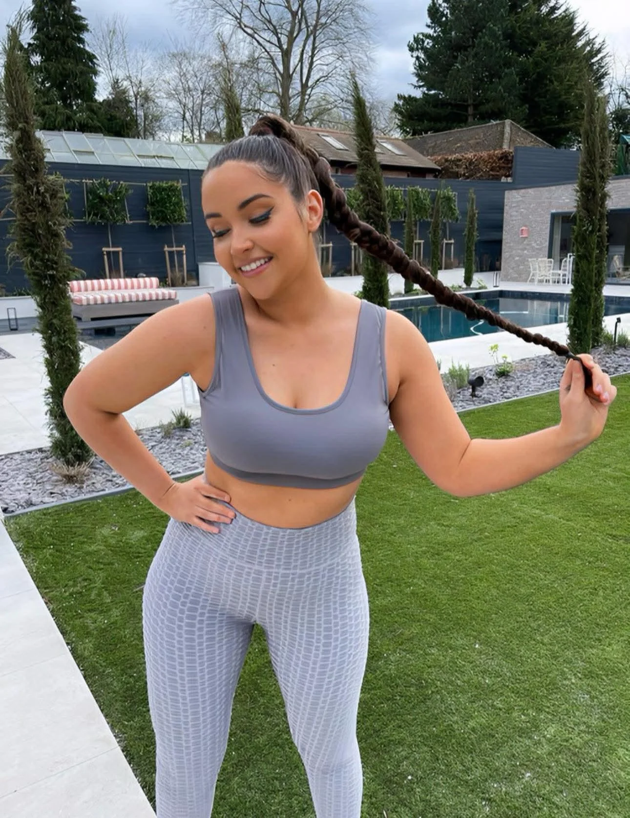 Jacqueline jossa picture 1 of 1