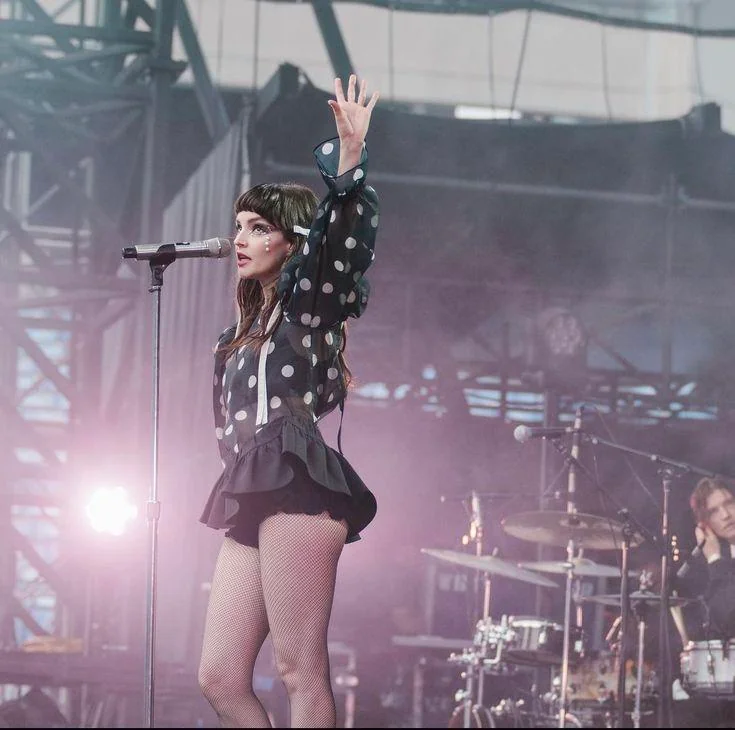 Lauren Mayberry picture 4 of 4