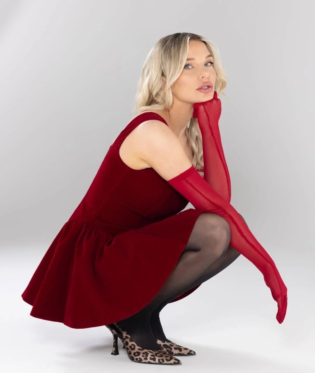 Helen Flanagan picture 1 of 2