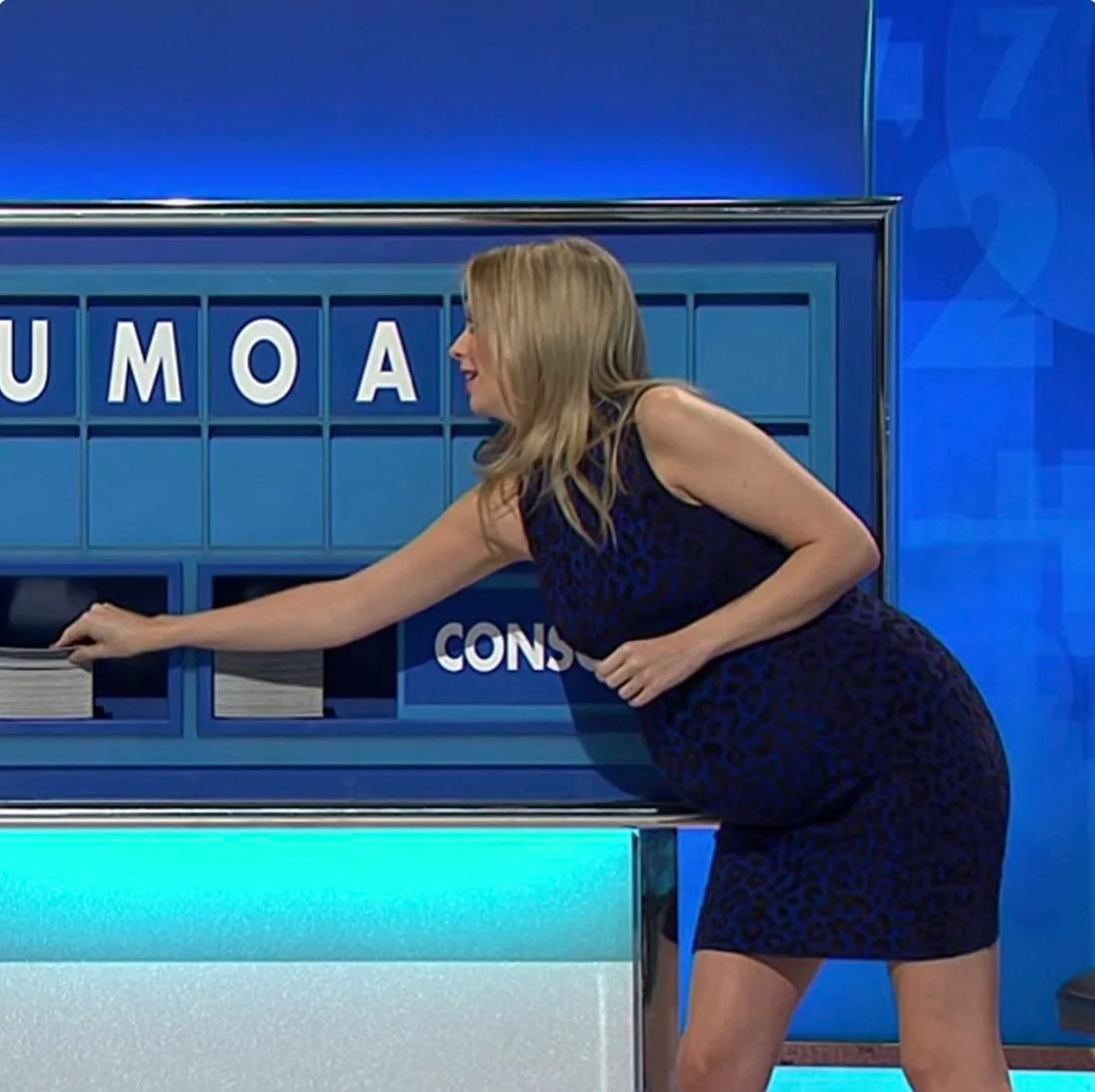 Rachel Riley picture 3 of 6