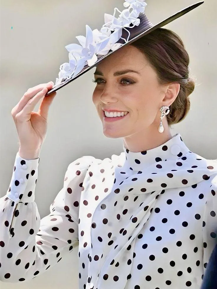 Kate Middleton picture 1 of 1