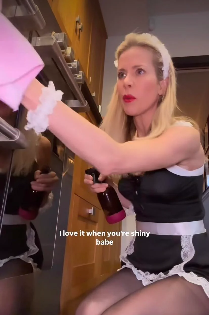 Kate Lawlor picture 6 of 7