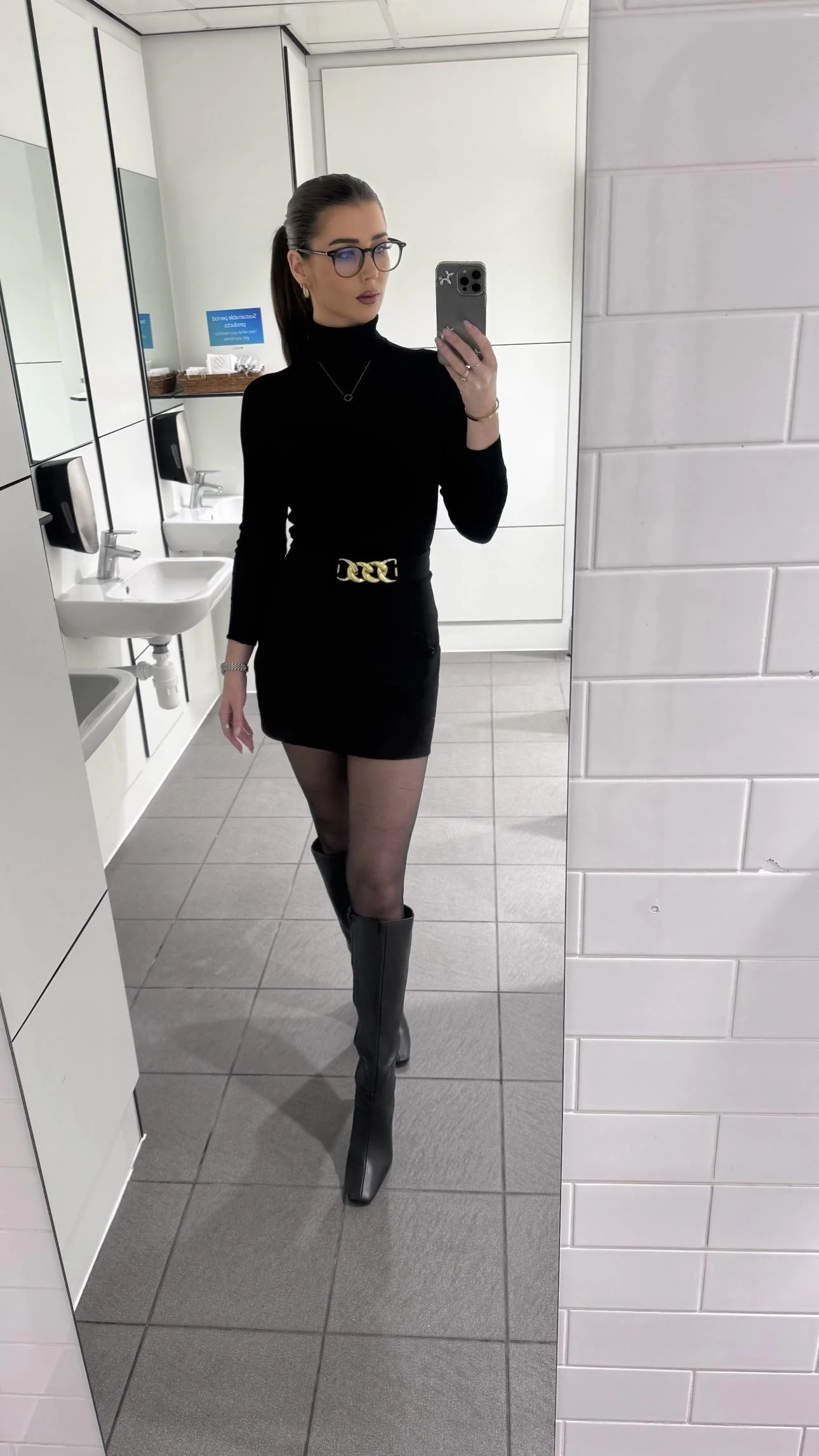 Kate Tracey picture 1 of 1