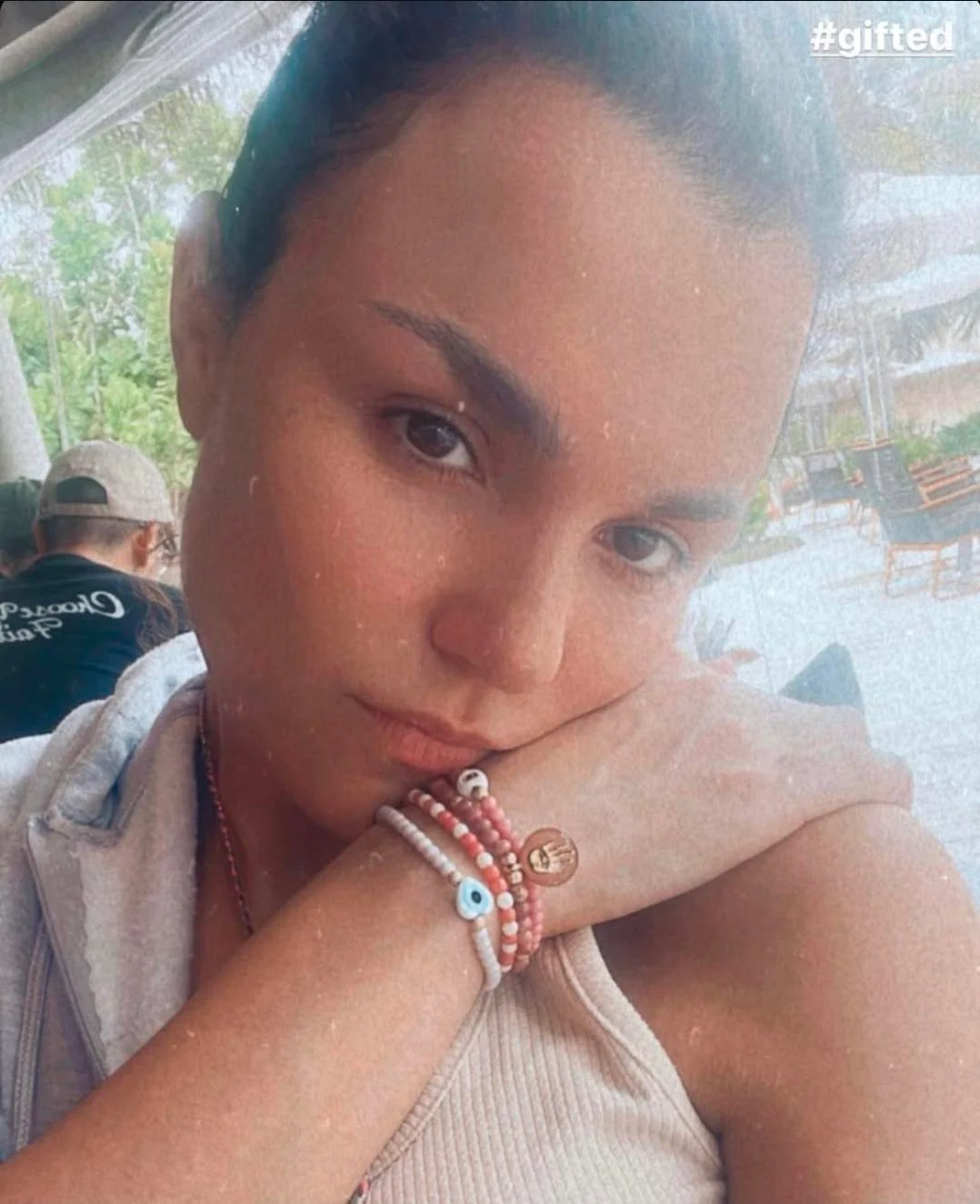 Samantha Barks picture 2 of 2