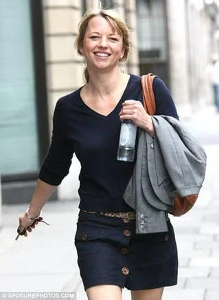 Sara cox picture 1 of 1