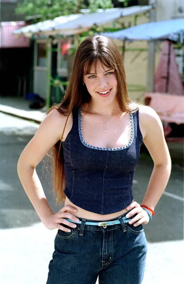 Michelle Ryan picture 3 of 3