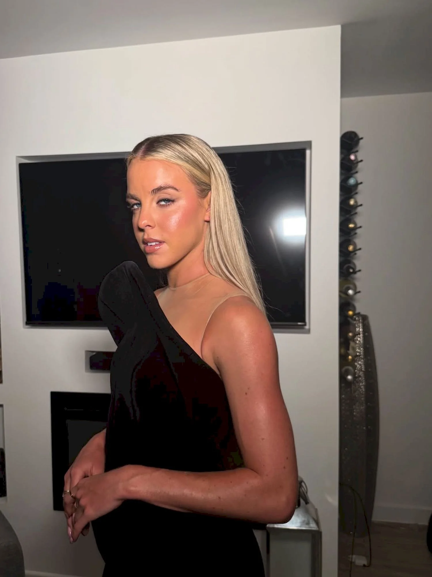 Keely Hodgkinson picture 6 of 7