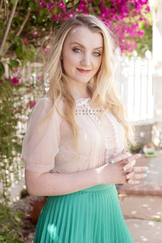 Evanna Lynch picture 3 of 3