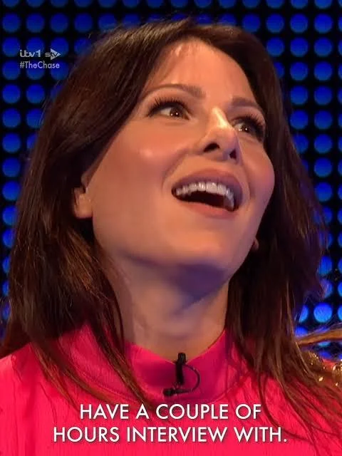 Lucrezia Millarini picture 2 of 4