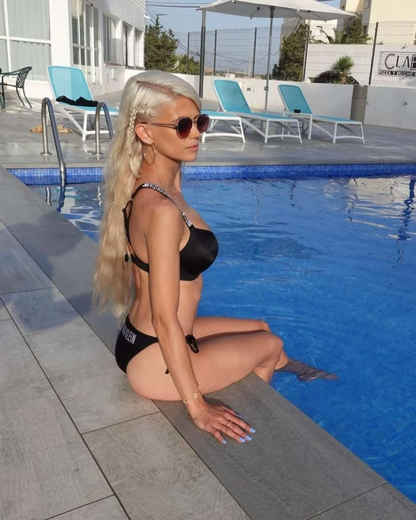 Danielle Harold picture 2 of 5