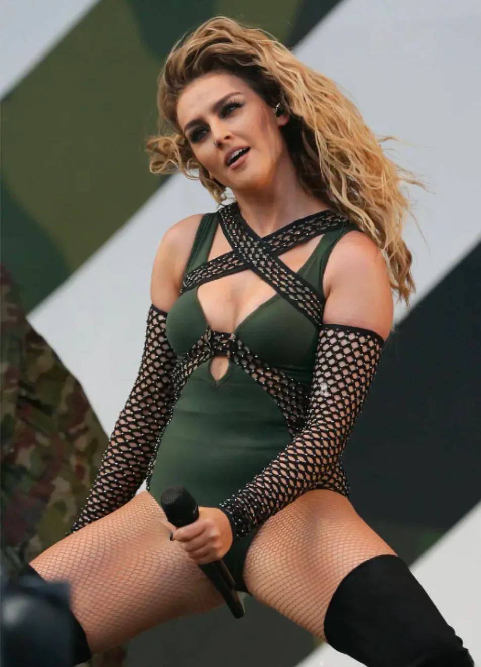 Perrie Edwards picture 7 of 9