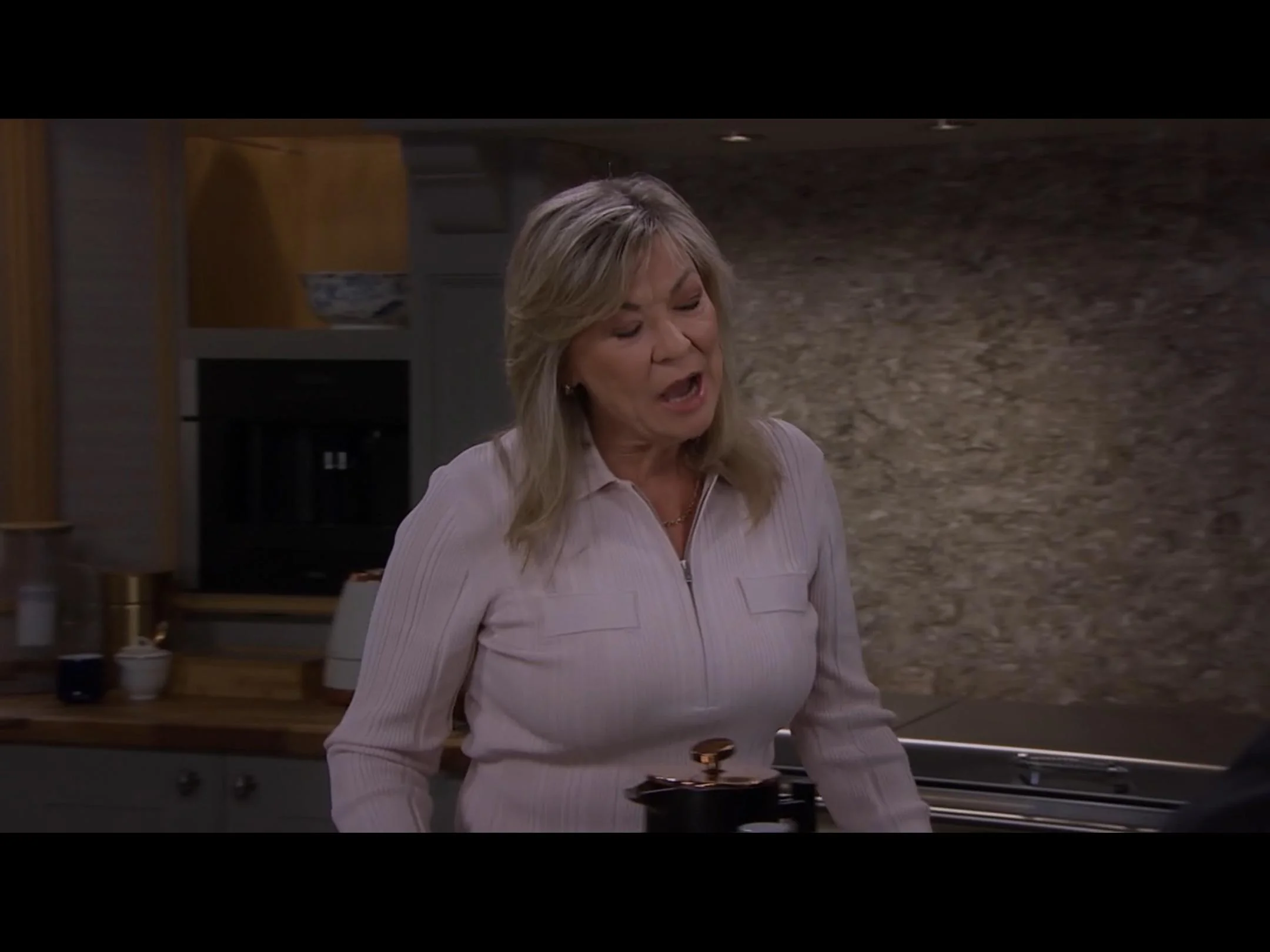 Claire King picture 6 of 8